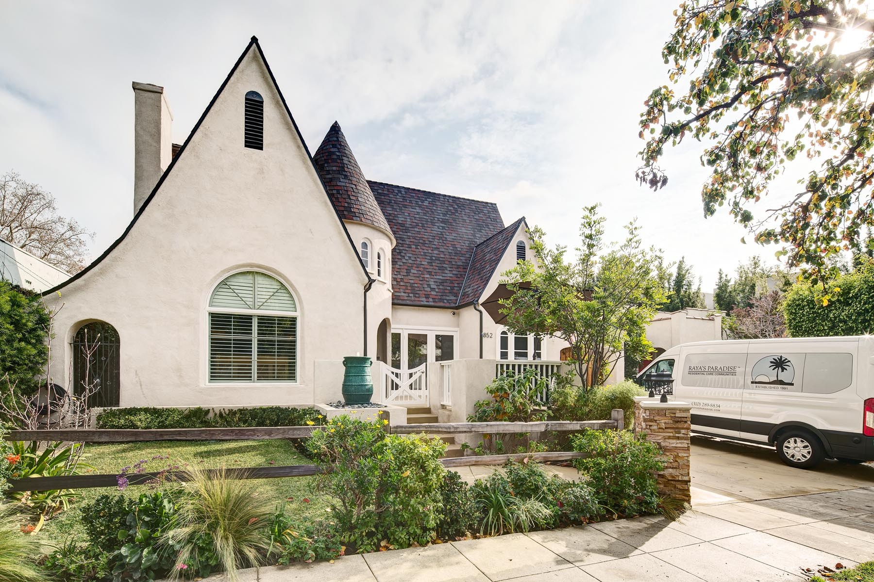852 North Sierra Bonita Ave (10)